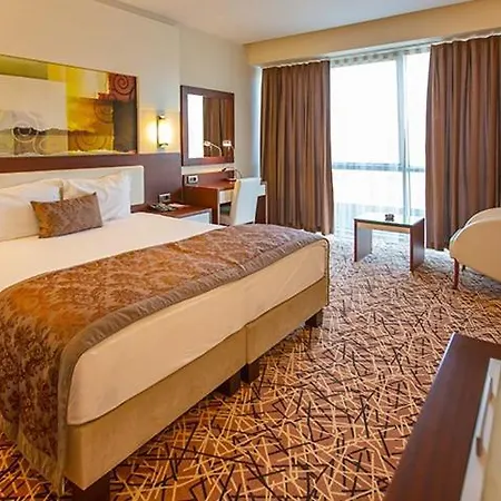 Elif Hotel