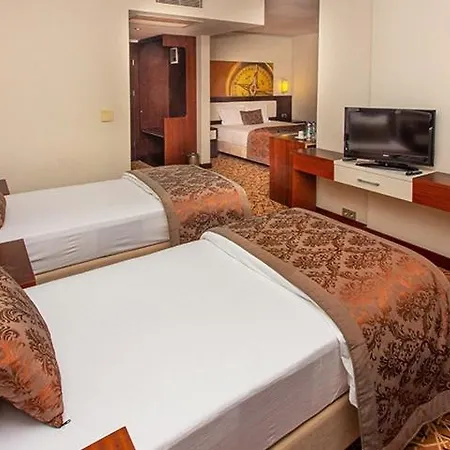Elif Hotel 3*